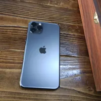 اپل iPhone 11 Pro با حافظهٔ ۲۵۶ گیگابایت