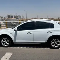 برلیانس کراس اتوماتیک 1650cc، مدل ۱۳۹۷