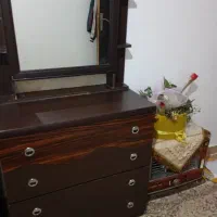 کمد و دراور قیمت هردو هفت میلیون در حد نو