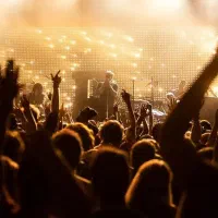 بلیط کنسرت گروه لیان و گروه نوان ردیف vip  و B2