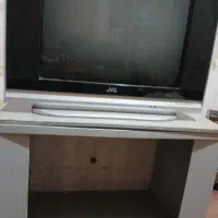تلویزیون JVC با میز