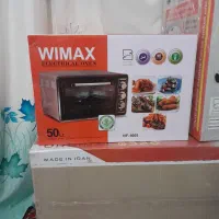 یک عدد جارو برقی وتوستر پلمپ داخل کارتون