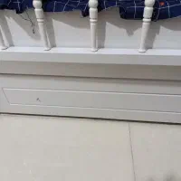 تخت کودک کاملا سالم|تخت و صندلی بچه|پرند, فاز ۴|دیوار