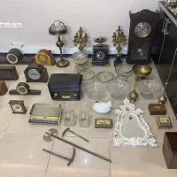 تعدادی اشیاء قدیمی