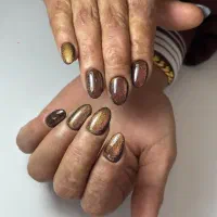 آف ویژه خدمات و آموزش تخصصی کاشت ناخن|خدمات آرایشگری و زیبایی|فولادشهر, B2|دیوار