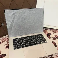 مک بوک M2 15inch 512ssd نو باتری ۹۸