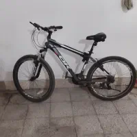 دوچرخه 27