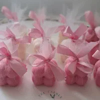 ساخت شمع دستساز ،گیفت عروسی،تولد ، تعیین جنسیت