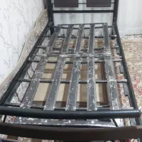 تخت فلزی ترکیب با چوب