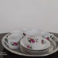 فنجان و نعلبکی گل سرخ سبک ۱۸۰۰