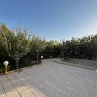 ۳۵۰ متر / باغچه بنا دار / زیر قیمت