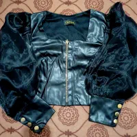 شومیز|لباس|بومهن, |دیوار