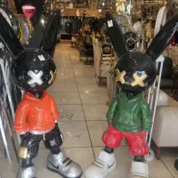 مجسمه کنار سالنی فایبر خرگوش