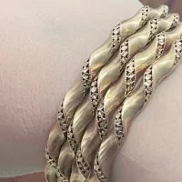 النگوعماراتی