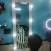 ایینه قدی با لامپ