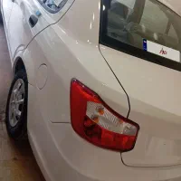 ساینا مانیتور دار صفر