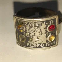 انگشتر قدیمی ۱۹۷۹|جواهرات|پرند, فاز ۵|دیوار