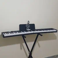 پیانو تاشو  شارژی (میدی کنترلر)|پیانو، کیبورد، آکاردئون|همدان, |دیوار