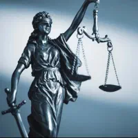 وکیل دادگستری (همکاری با شرکت ها)