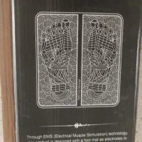 ماساژور برقی EMS به همراه جعبه