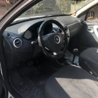 ساندرو|خودرو سواری و وانت|تهران, نیاوران|دیوار