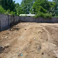 زمین ۶۰۰متری دور محصور