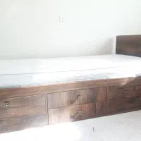 تخت تک نفره