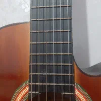 گیتار|گیتار، بیس، امپلیفایر|رشت, دخانیات|دیوار