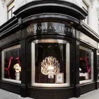 ۳۰ متر بر اصلی / گذر مشابه بازار / بین دوم و سوم