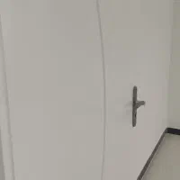 درب سفید برای محیط اداری و ساختمان