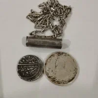 سکه و گردنبند نقره