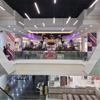 استخدام فروشنده خانم