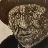 نقاشی سیاه قلم پیرمرد