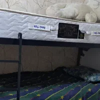 تخت خواب دو طبقه‌ فلزی|تخت و سرویس خواب|تهران, فاطمی|دیوار