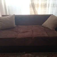 یک دست مبل تخت شو با دو عدد تشک