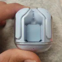 ایرپاد بلوتوثی در حد نو