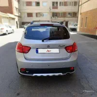 کوییک مدل۱۴۰۱ بیرنگ نقرای متالیک سند دست اول