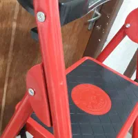 نردبان آهنی یونیک|ابزارآلات|رشت, کوی قدس|دیوار