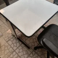 میز کامپیوتر با صندلی