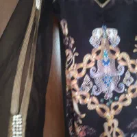 لباس مجلسی|لباس|قم, امامزاده ابراهیم|دیوار