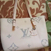 ۲عدد کیف در حد نو