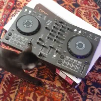 دستگاه دی جی اف ال ایکس ۴