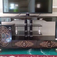 میز تلویزیون تمیزوسالم در حد نو