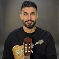 آموزش گیتار (خصوصی و گروهی)