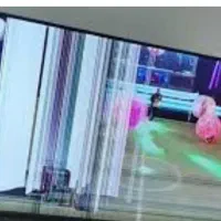 تلویزیون ۵۵ اینچ هایسنس پنل ضربه خورده