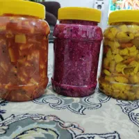 ترشی خونگی درجه یک