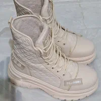 کفش تمیز و نو