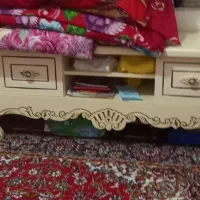 میز تلوزیون در حد نو