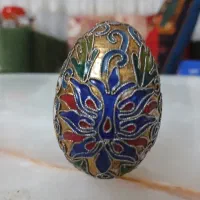 تخم مرغ مینا کاری شده قدیمی
