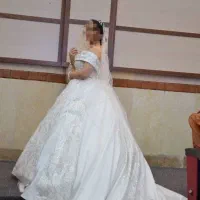 اجاره لباس عروس سایز ۴۰به بالا با تور و تاج۵۳۰۰|لباس|قدس, شهرقدس|دیوار